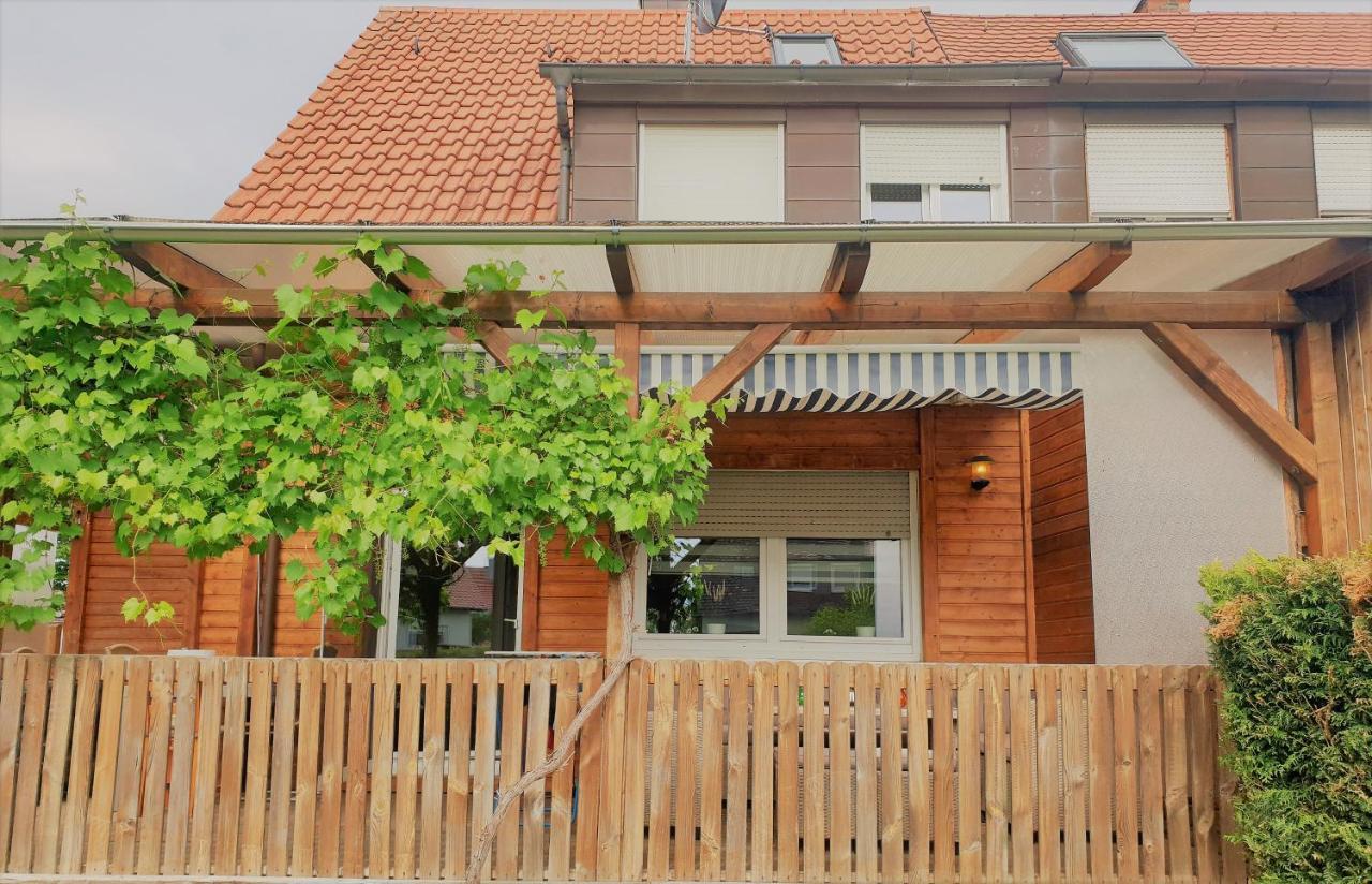 Familienfreundliches Ferienhaus Amara Mit Garten Und Terrasse - Friedrichshafen Am Bodensee 외부 사진